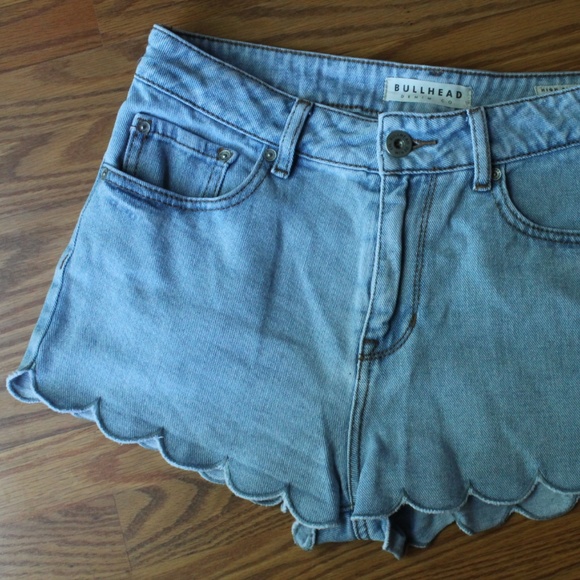 Bullhead Pants - Scalloped Denim High Rise Shorts